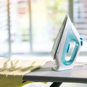 مكواة بخار براون TexStyle 3، بقوة 2350 وات، تركواز وابيض - SI3041GR ( ضمان دولي )