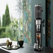 ماكينة قهوة اسبريسو ديلونجي ديديكا ستايل بالضغط، 1300 وات، اسود - EC 685.BK