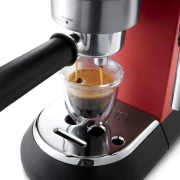 ماكينة تحضير القهوة الاسبريسو والكابتشينو ديلونجي ديديكا ستايل، 1450 وات، احمر - EC685R