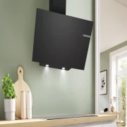 شفاط ديكوري بلت ان بمدخنة بوش Series 4، مقاس 90 سم، اسود - DWK96PJ60T