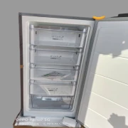 فريزر يونيون اير 5 درج نوفرست ديجيتال تحكم لمس اسود زوجاج